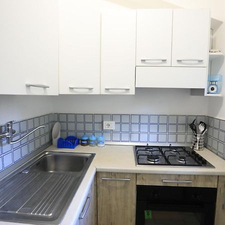 Ranieli Apartments Drapia Bagian luar foto