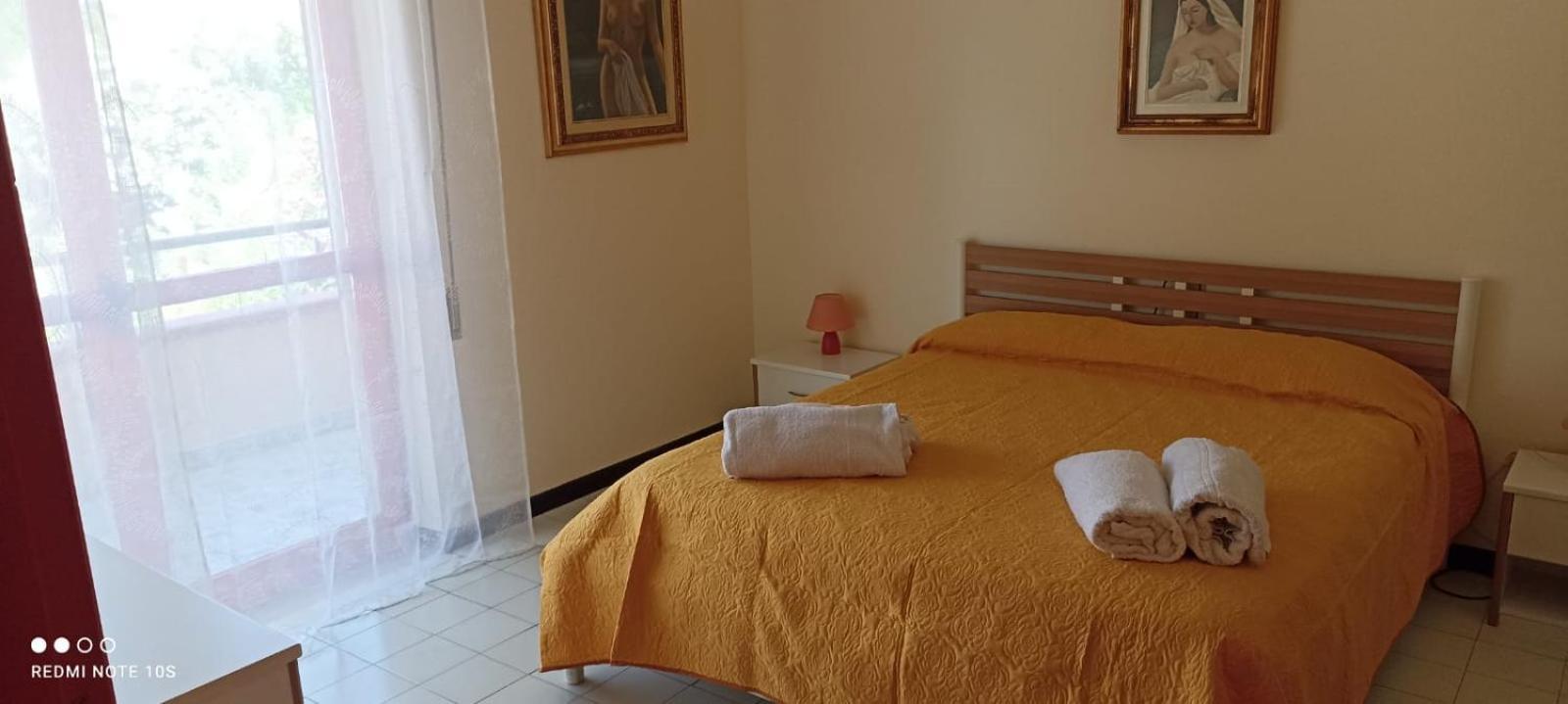 Ranieli Apartments Drapia Bagian luar foto